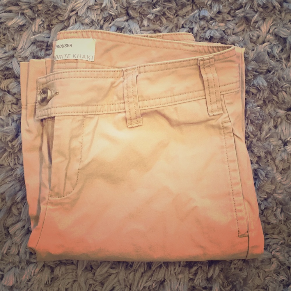 Gap khaki trouser pants